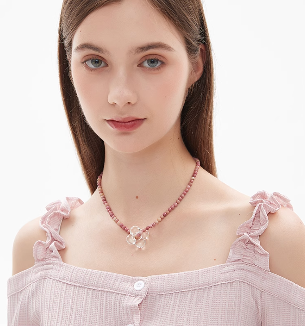 AWE Four-Leaf Clover Beaded Necklace | Face 3 Face