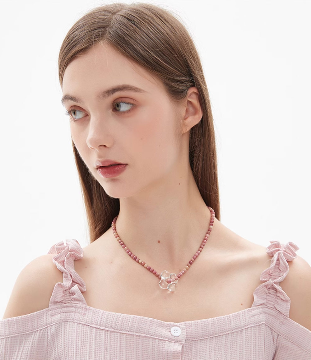 AWE Four-Leaf Clover Beaded Necklace | Face 3 Face