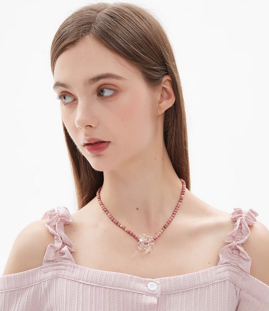 AWE Four-Leaf Clover Beaded Necklace | Face 3 Face