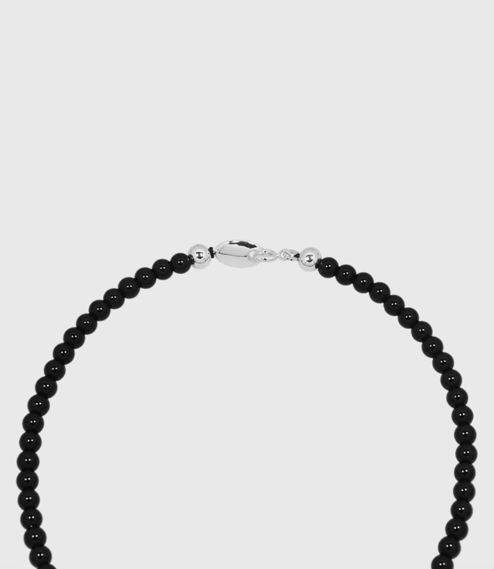 AWE Four-Leaf Clover Beaded Necklace | Face 3 Face