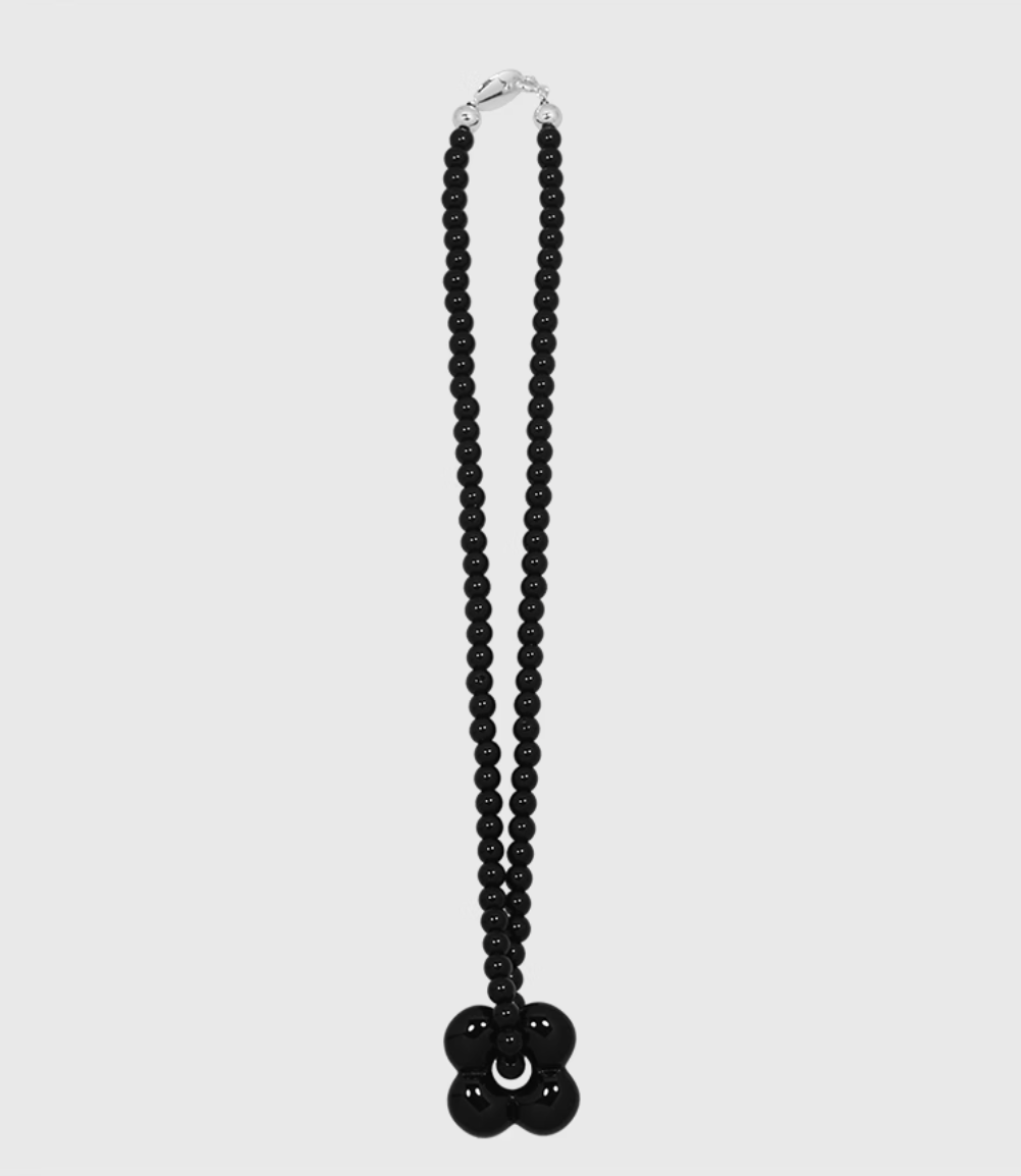 AWE Four-Leaf Clover Beaded Necklace | Face 3 Face