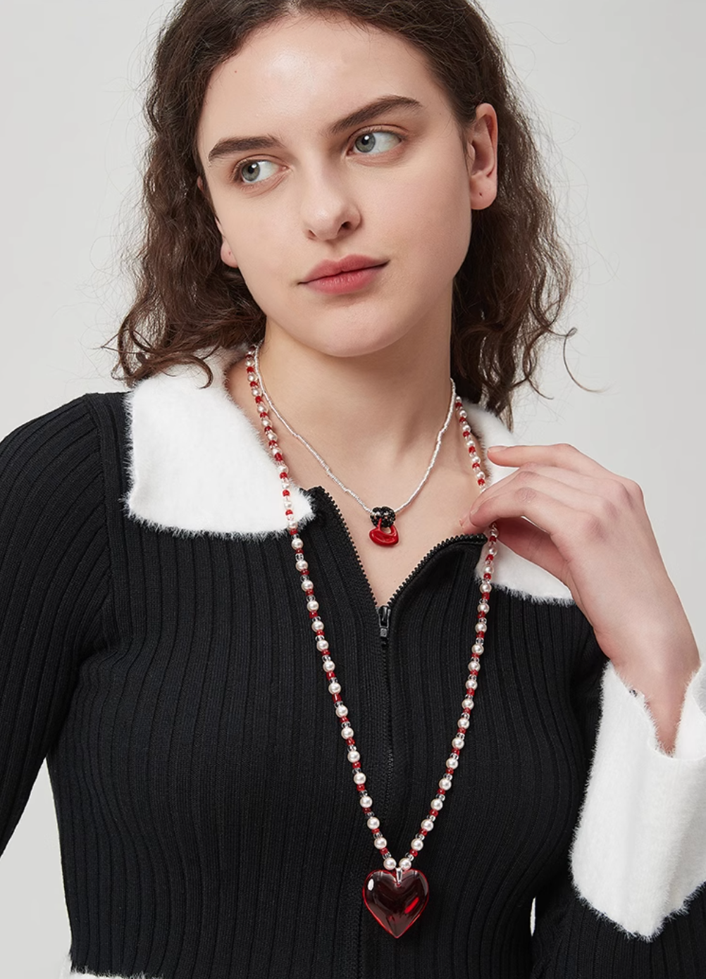 AWE Red Heart Pearl Necklace | Face 3 Face
