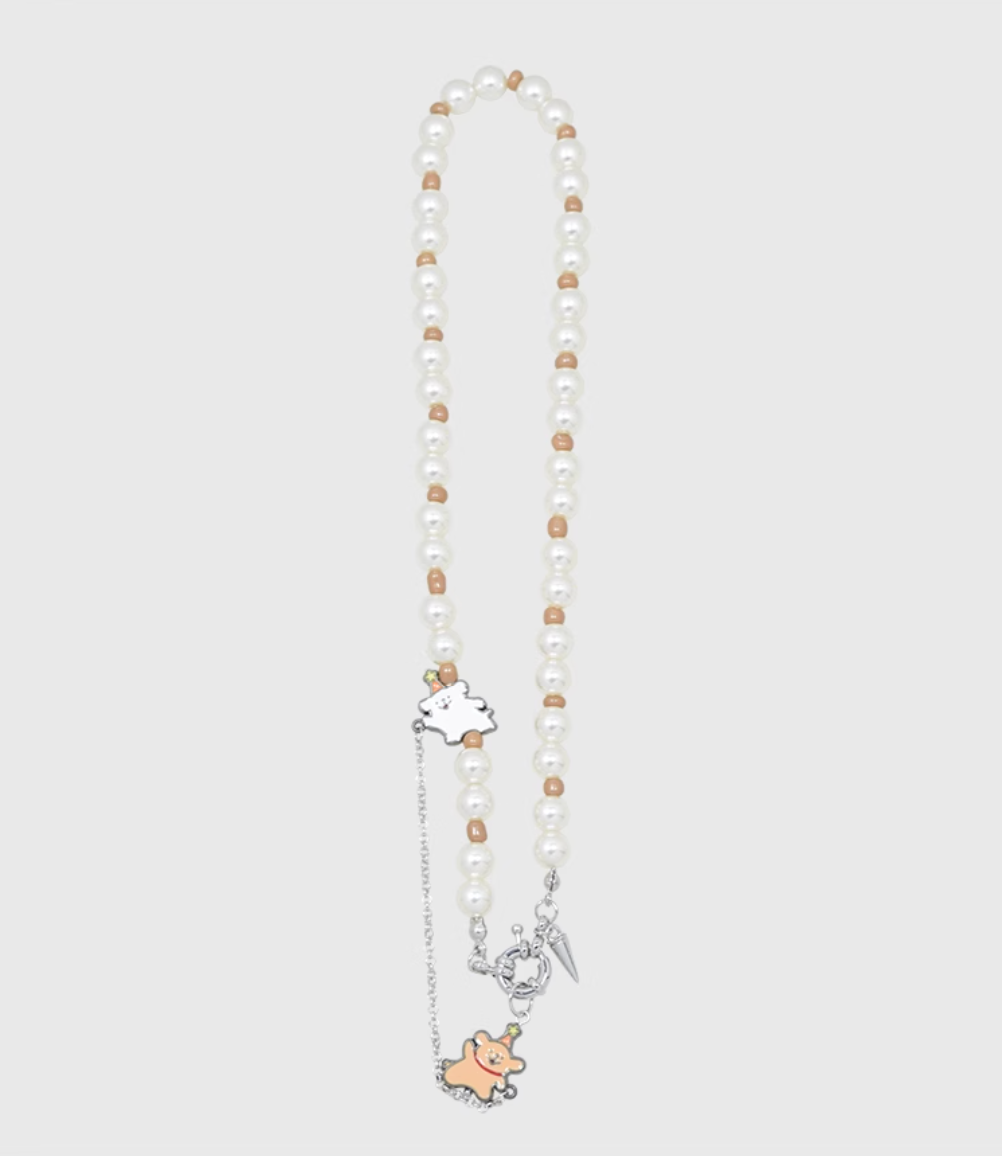 AWE Puppy Party Pendant Pearl Necklace | Face 3 Face
