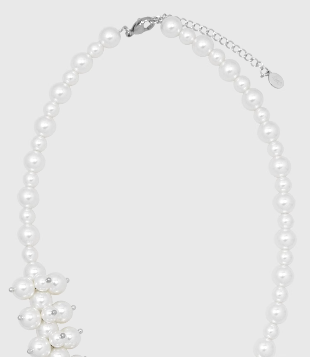 AWE Luxury Flower Pearl Necklace | Face 3 Face
