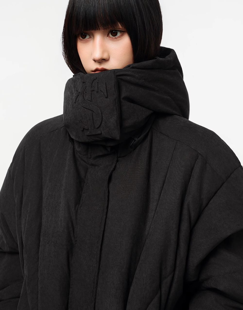 Small Town Kid Velvet Embossed Deconstructed Hooded Down Jacket | Face 3 Face