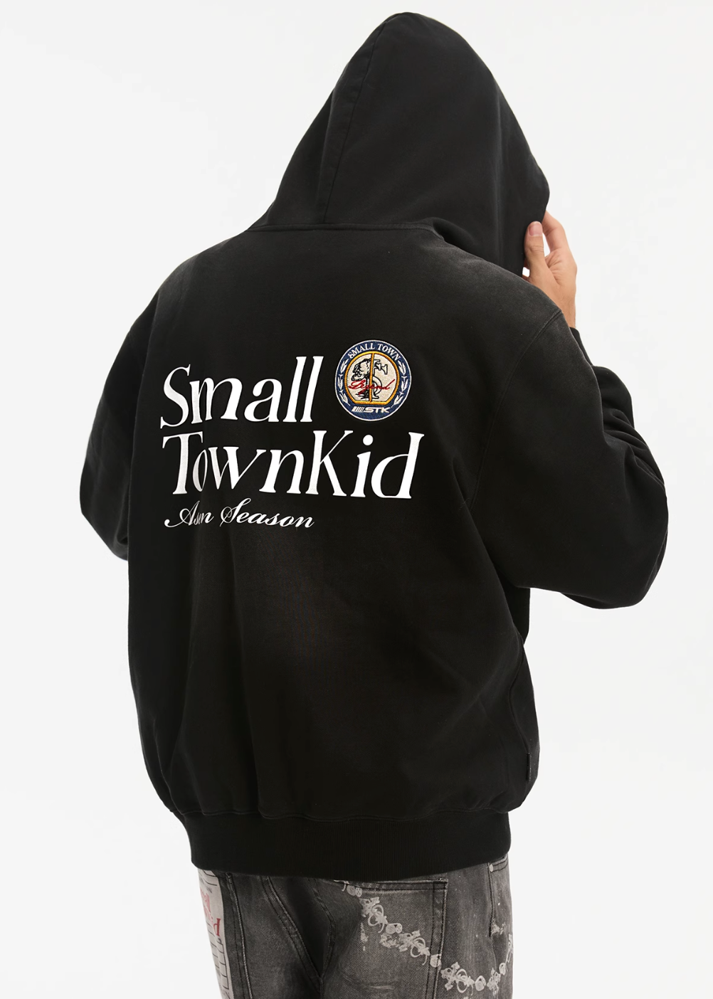 Small Town Kid Washed Badge Letter Printed Zip-Up Hoodie | Face 3 Face