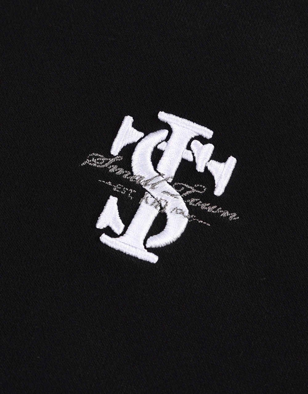 Small Town Kid Basic Embroidered Logo Sleeveless Hoodie | Face 3 Face