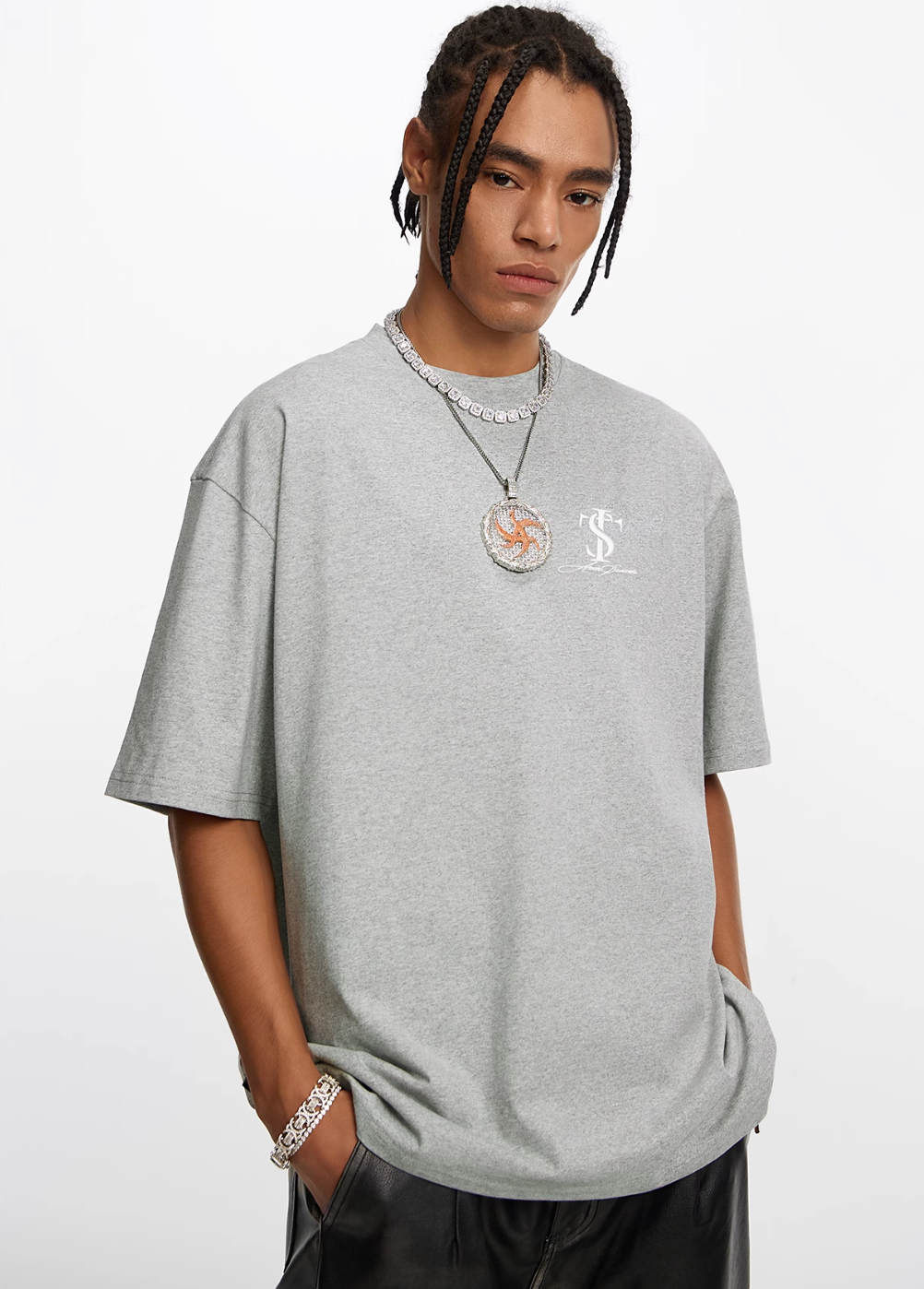 Small Town Kid Classic Logo Embroidered Small Label Tee | Face 3 Face