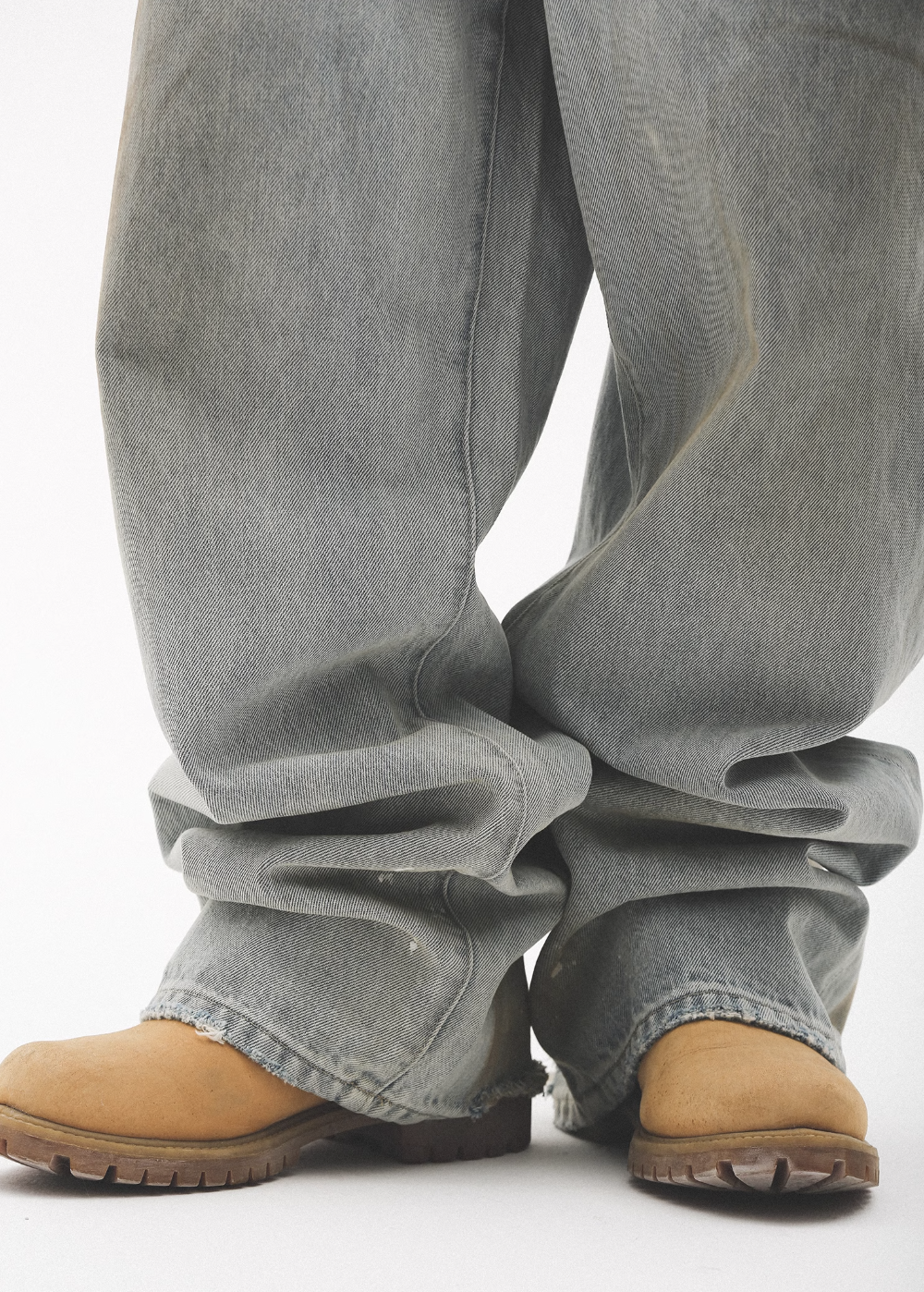 UNTILWERICH Dirty Wash Graffiti Print Jeans | Face 3 Face