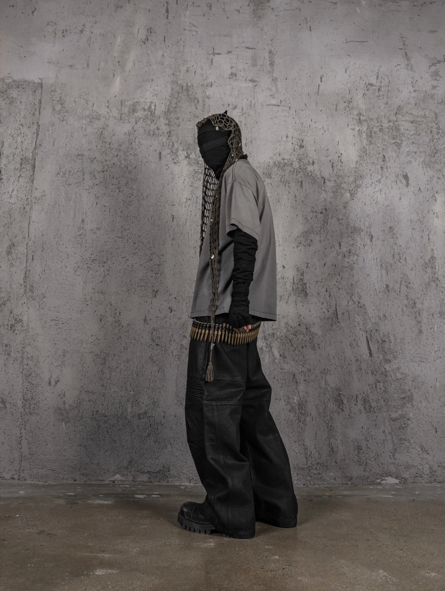 UNDERWATER Dirty Dye Destroyed Dusty Gray Vintage Print Tee | Face 3 Face