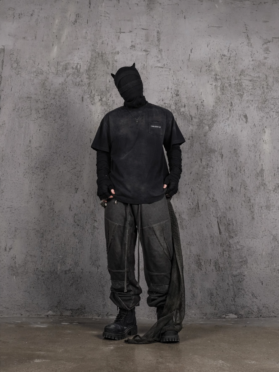 UNDERWATER Aged Wash Damage Vintage Pocket Tee | Face 3 Face