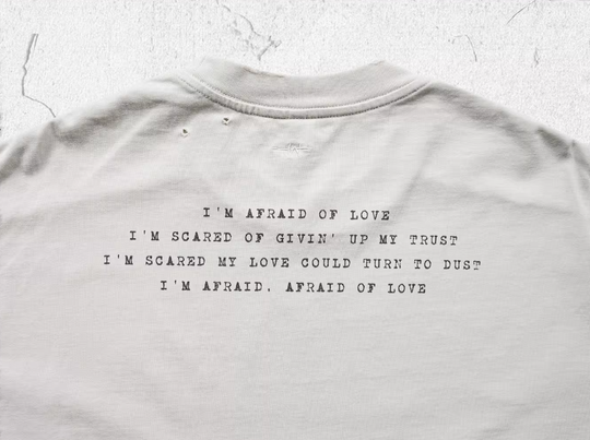 UNDERWATER White Aged Wash Destroyed Portrait Print Long Sleeve Tee | Face 3 Face