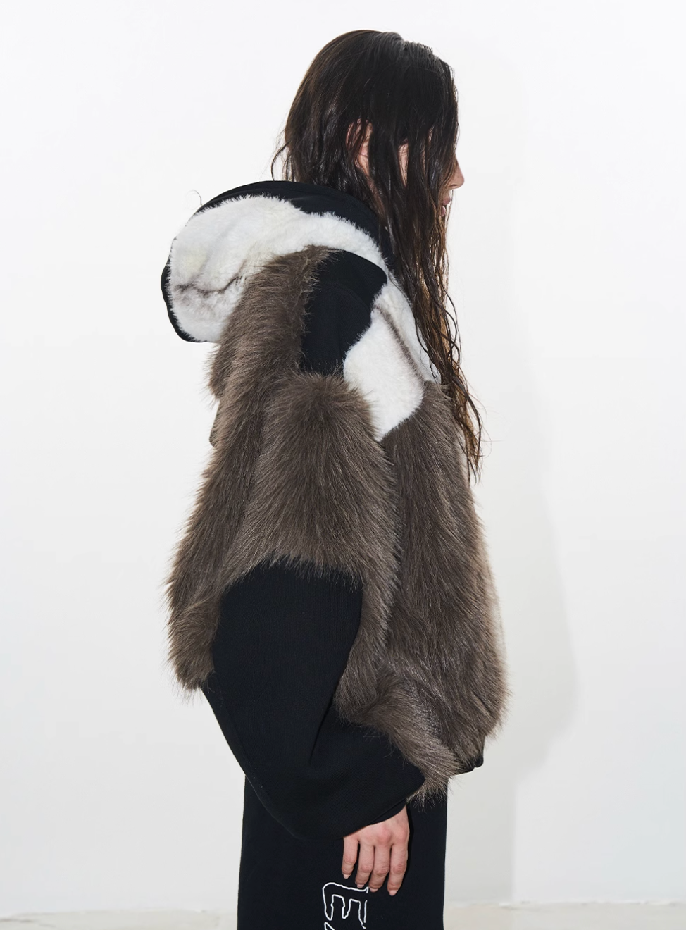 BLIND NO PLAN Colorblocked Hooded Fur Jacket | Face 3 Face