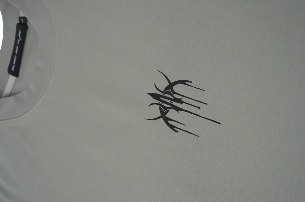 BLIND NO PLAN 3D Logo Printed Cool Tee | Face 3 Face