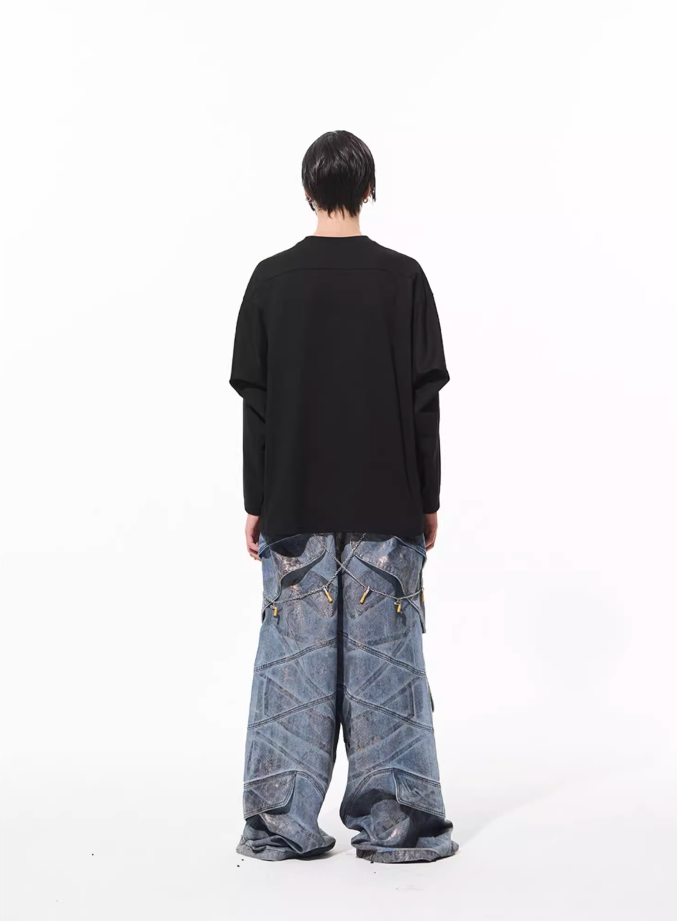 BLIND NO PLAN Logo Embroidered Inverted Sleeve Long Sleeve Tee | Face 3 Face