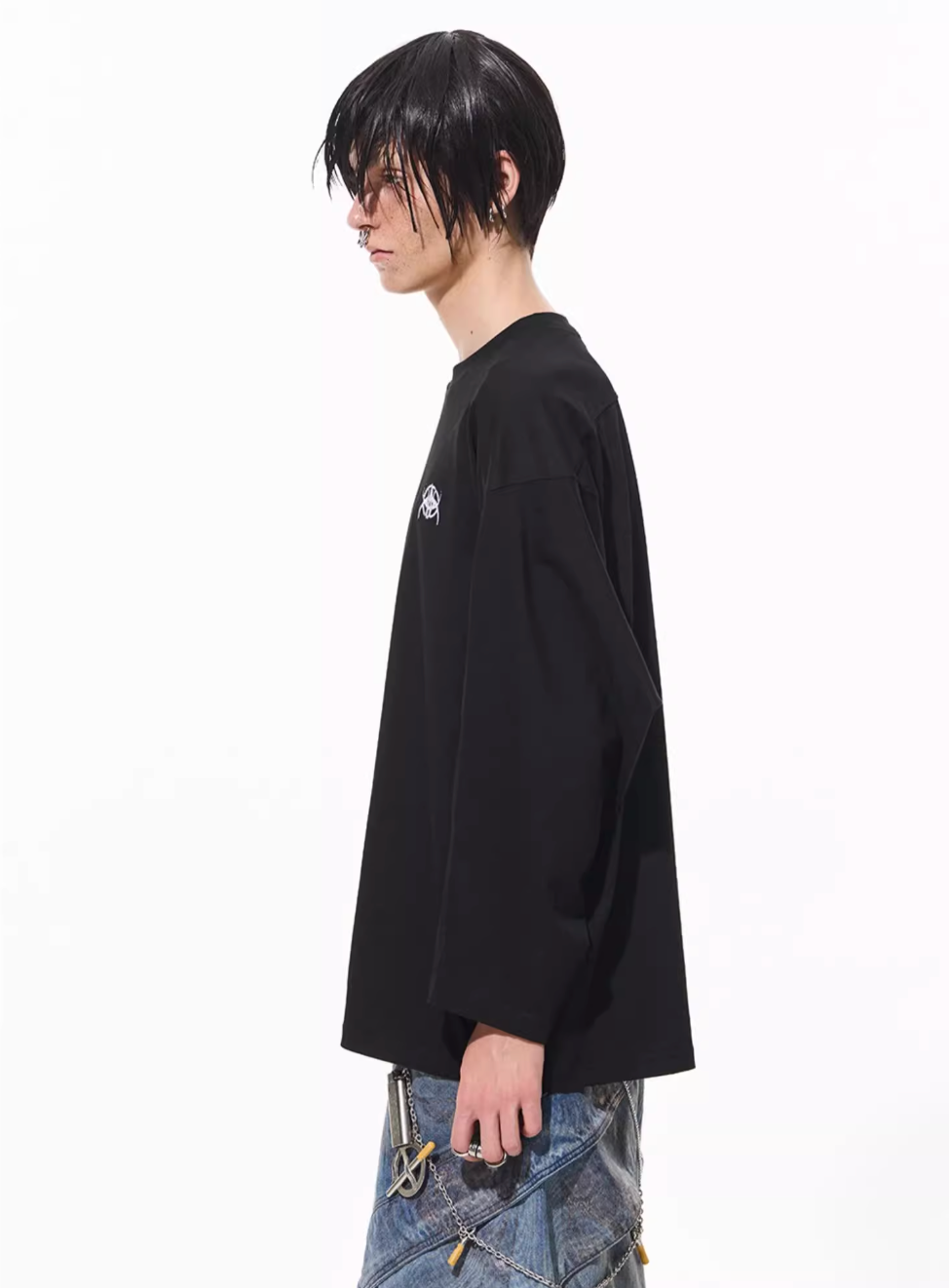 BLIND NO PLAN Logo Embroidered Inverted Sleeve Long Sleeve Tee | Face 3 Face