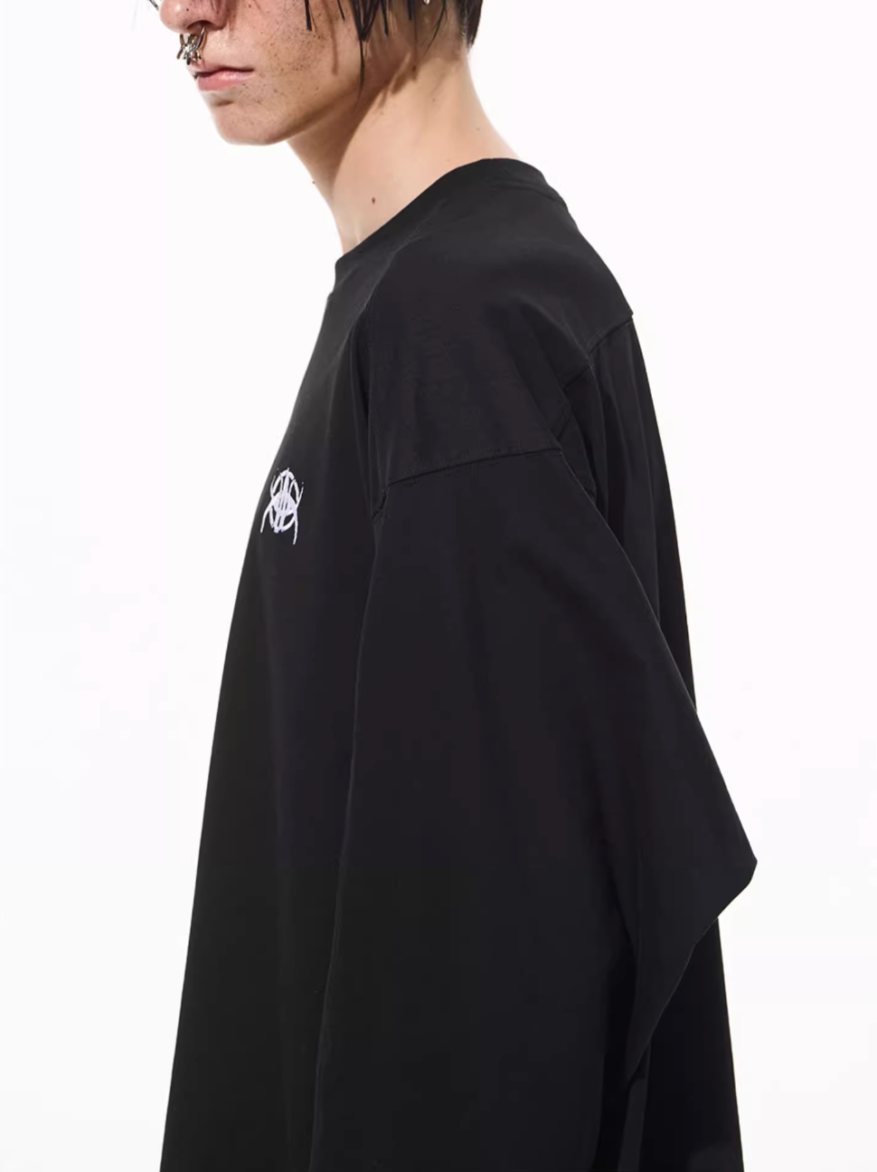 BLIND NO PLAN Logo Embroidered Inverted Sleeve Long Sleeve Tee | Face 3 Face