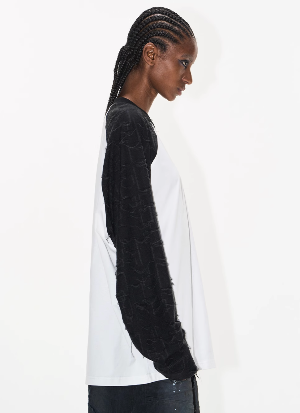 BLIND NO PLAN Contrast Color Embroidered Raglan Long Sleeve Tee | Face 3 Face