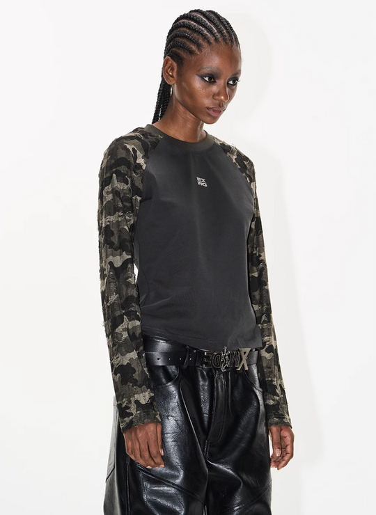 BLIND NO PLAN Camouflage Contrast Embroidered Raglan Long Sleeve Short Tee | Face 3 Face