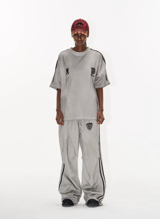 BLIND NO PLAN Distressed Washed Sports Badge Tee | Face 3 Face