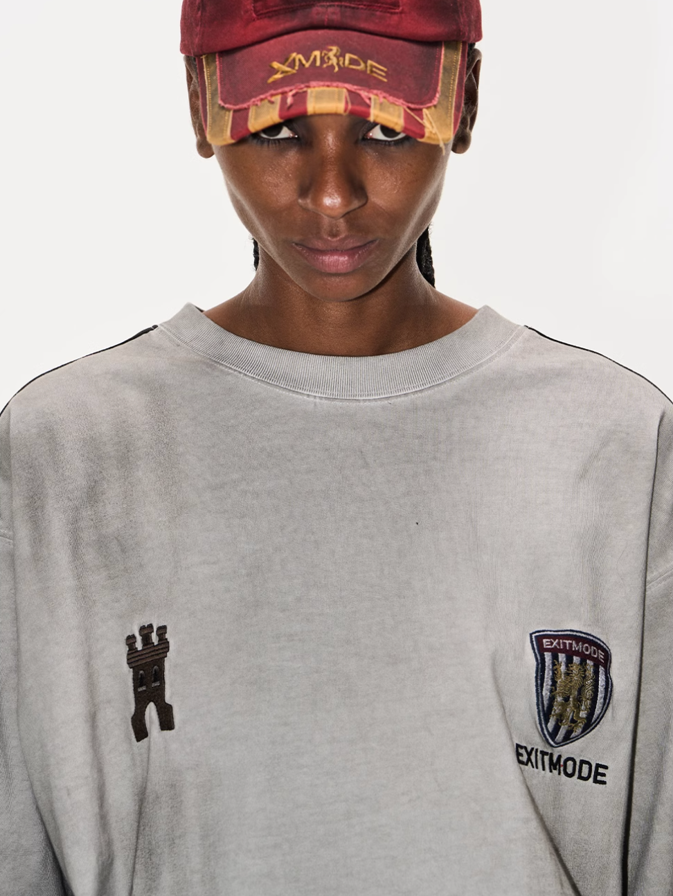 BLIND NO PLAN Distressed Washed Sports Badge Tee | Face 3 Face