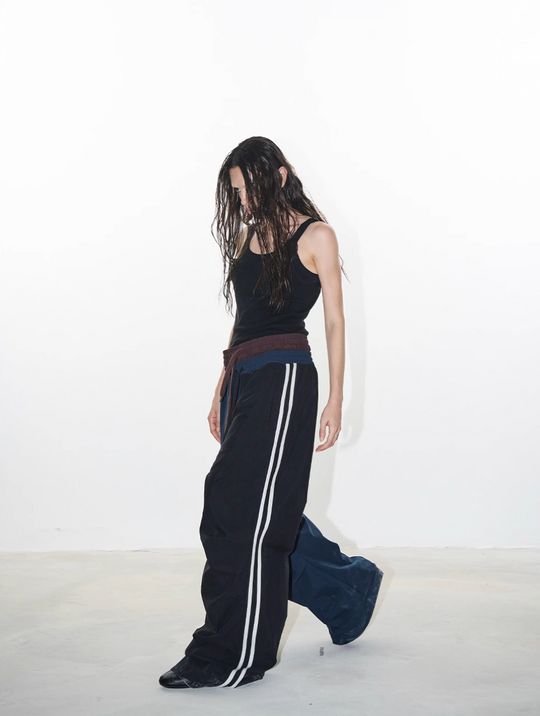 BLIND NO PLAN Double Waistband Layer 3D Pleated Sweatpants | Face 3 Face
