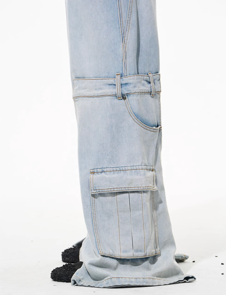 BLIND NO PLAN Reconstructed Work Pockets Washed Jeans | Face 3 Face