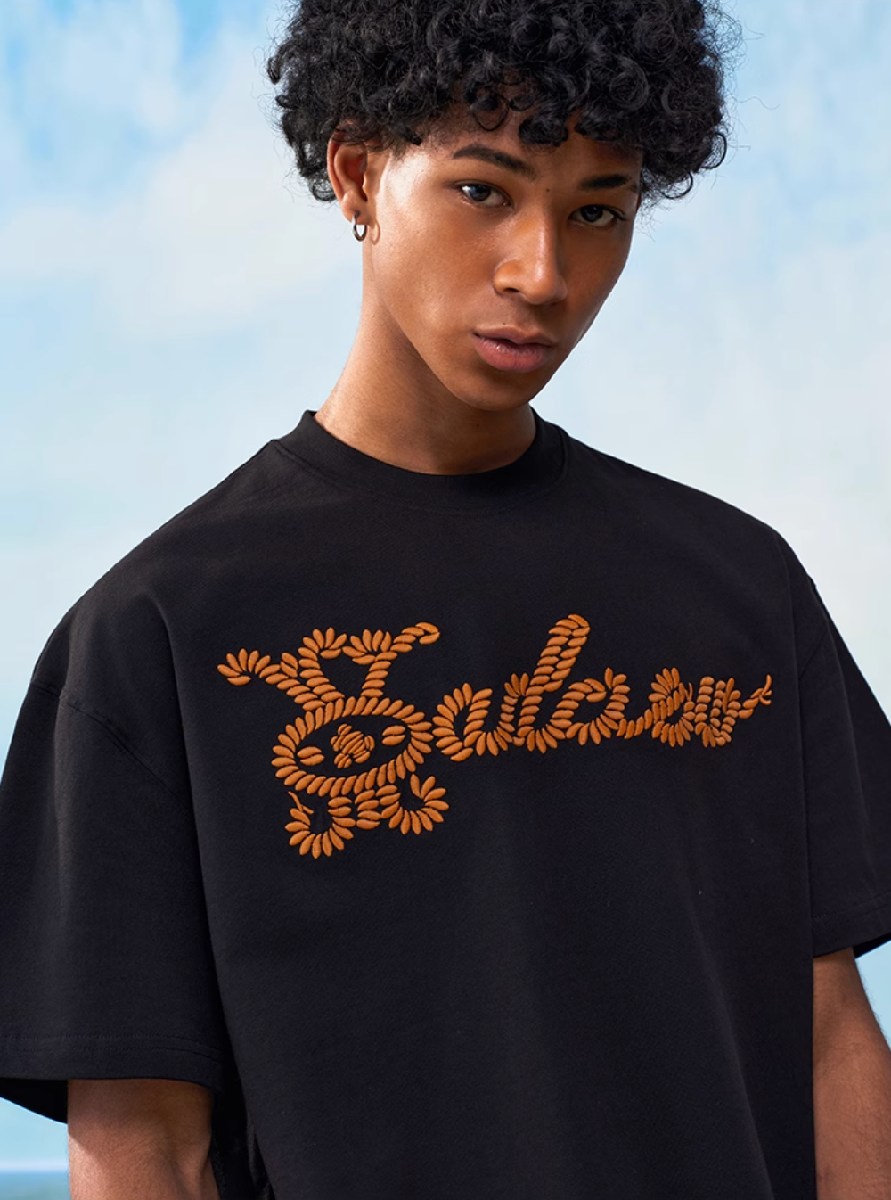 YADcrew Rope Knot 3D Needle Embroidered Logo Tee | Face 3 Face