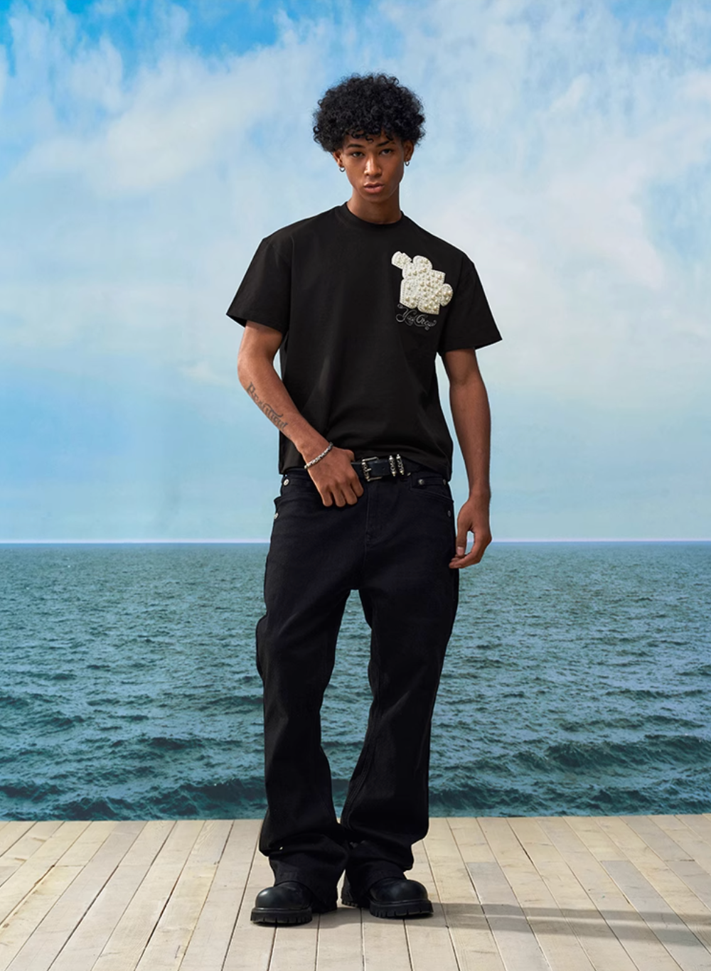 YADcrew Pearl Puzzle Patch Embroidered Tee | Face 3 Face