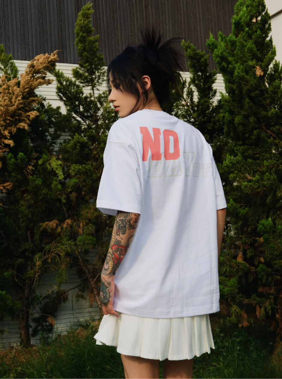 S45 NO DAY OFF Logo Tee | Face 3 Face