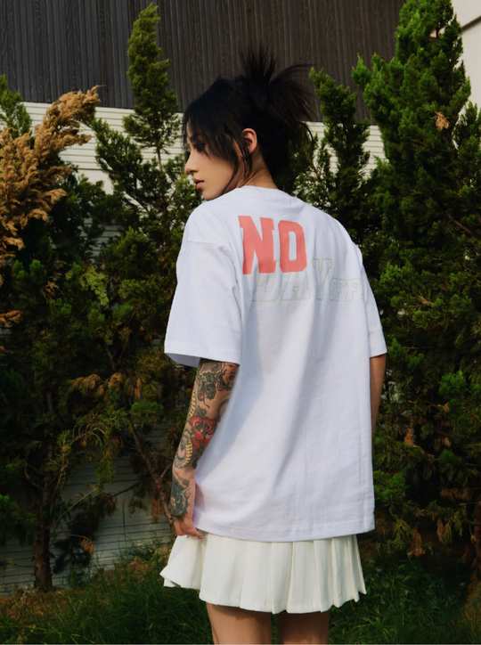 S45 NO DAY OFF Logo Tee | Face 3 Face