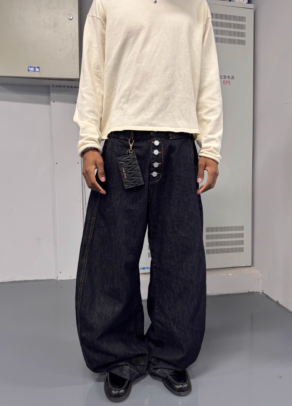 STEEPC Magnetic Button Scimitar Jeans | Face 3 Face