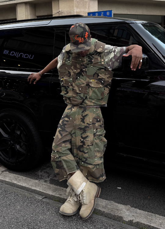 STEEPC M-65 Pearl Embellished Camouflage Baggy Cargo Shorts | Face 3 Face