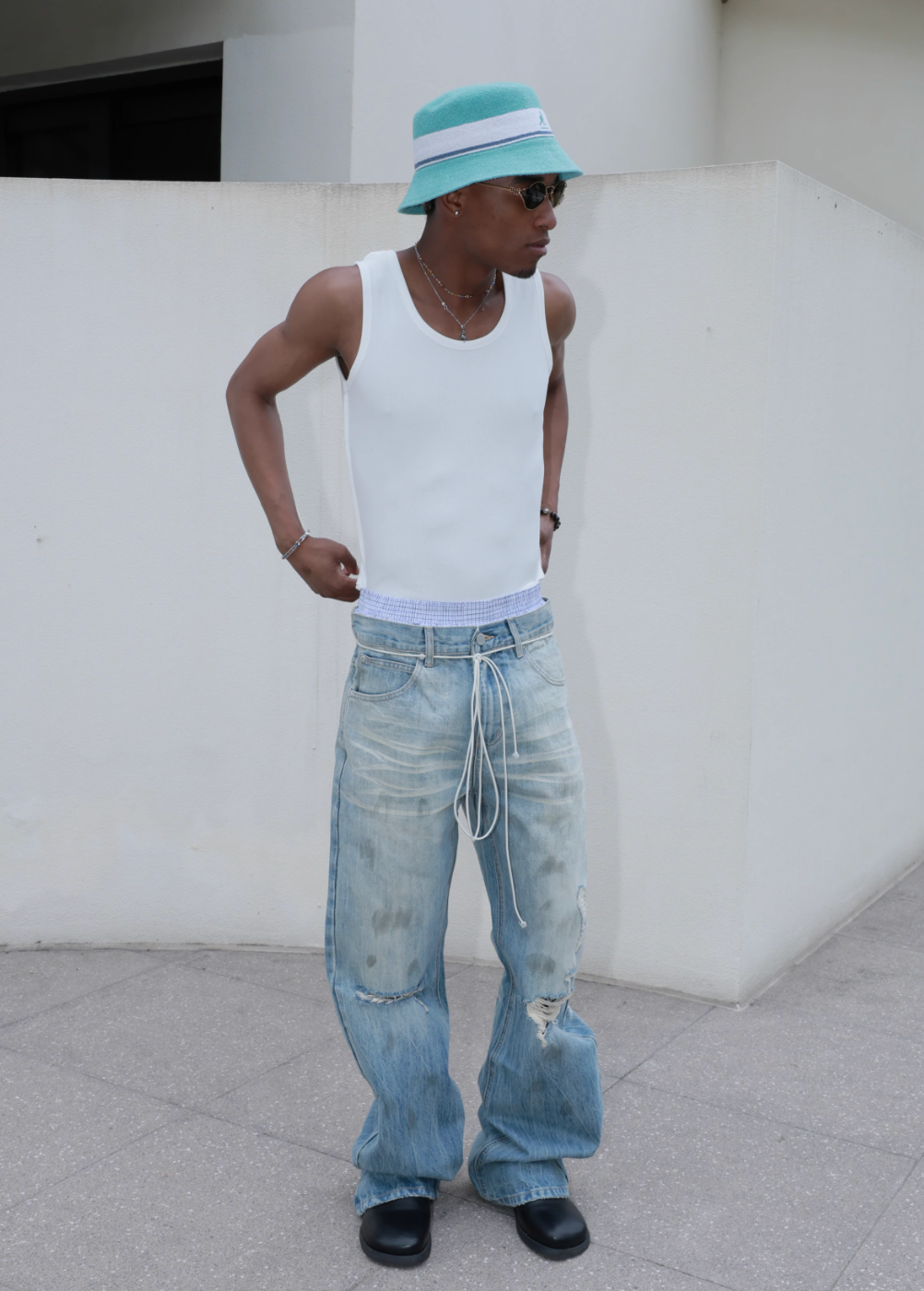 STEEPC Dirty Washed Faded Distressed Jeans | Face 3 Face
