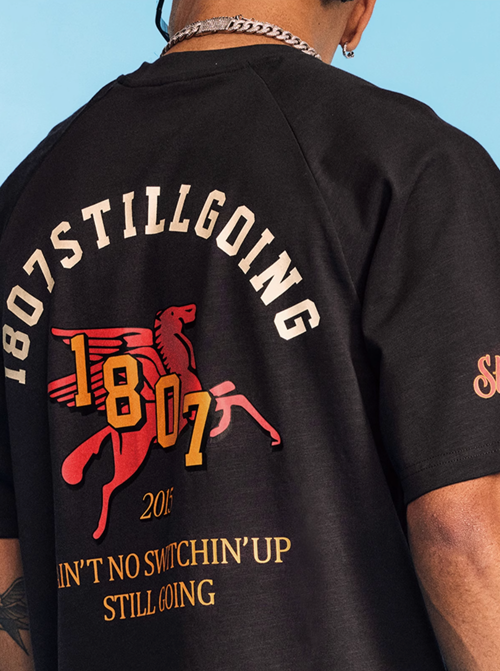 1807 Pegasus Print Raglan Tee | Face 3 Face