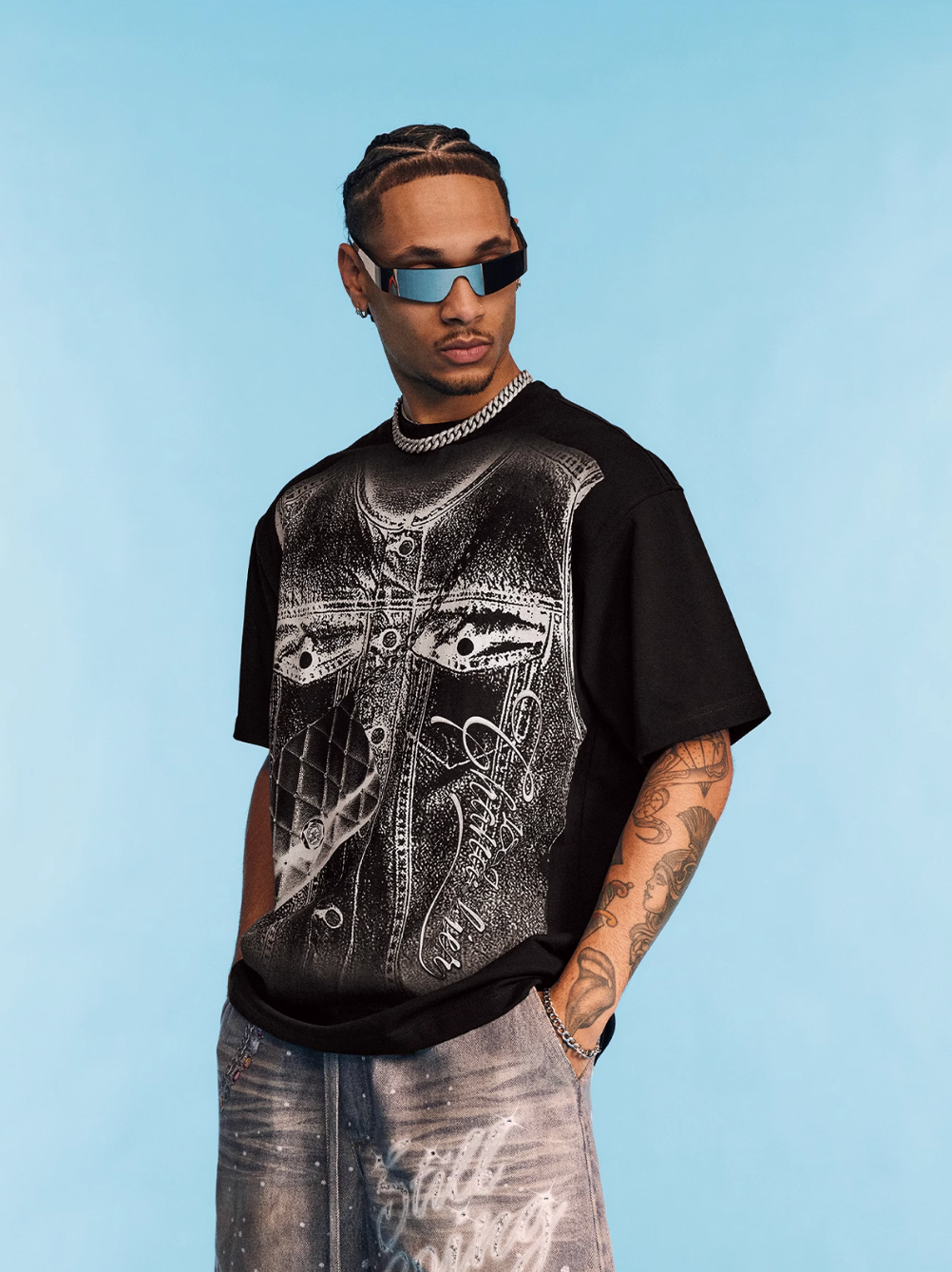 1807 SWAROVSKI Crystal Visual Print Diamond Tee | Face 3 Face