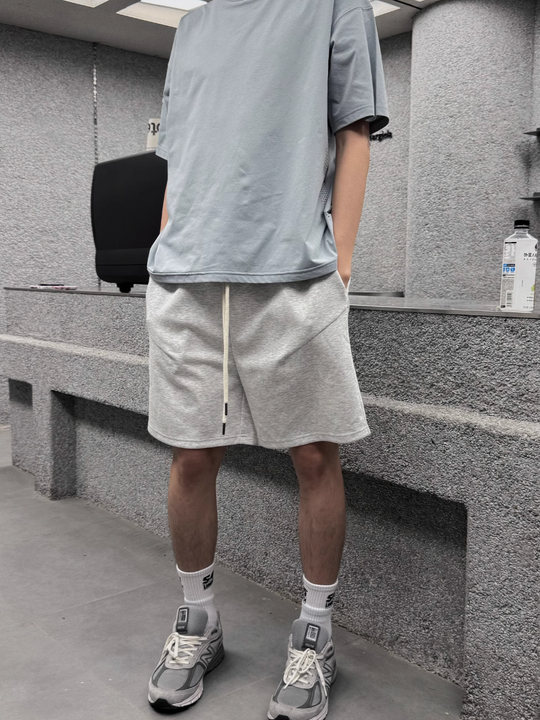 S45 Pleated Sweat Shorts | Face 3 Face