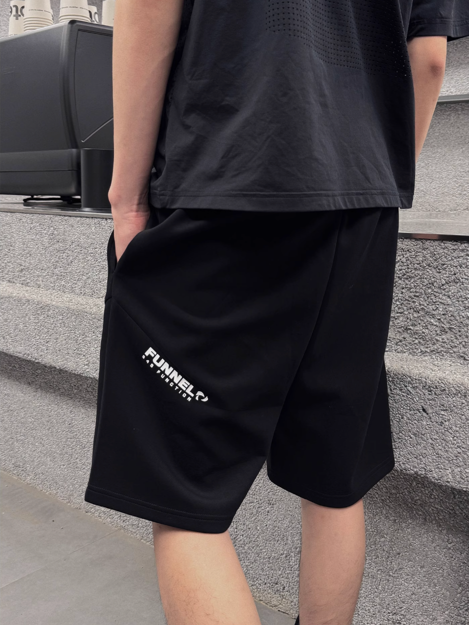 S45 Pleated Sweat Shorts | Face 3 Face