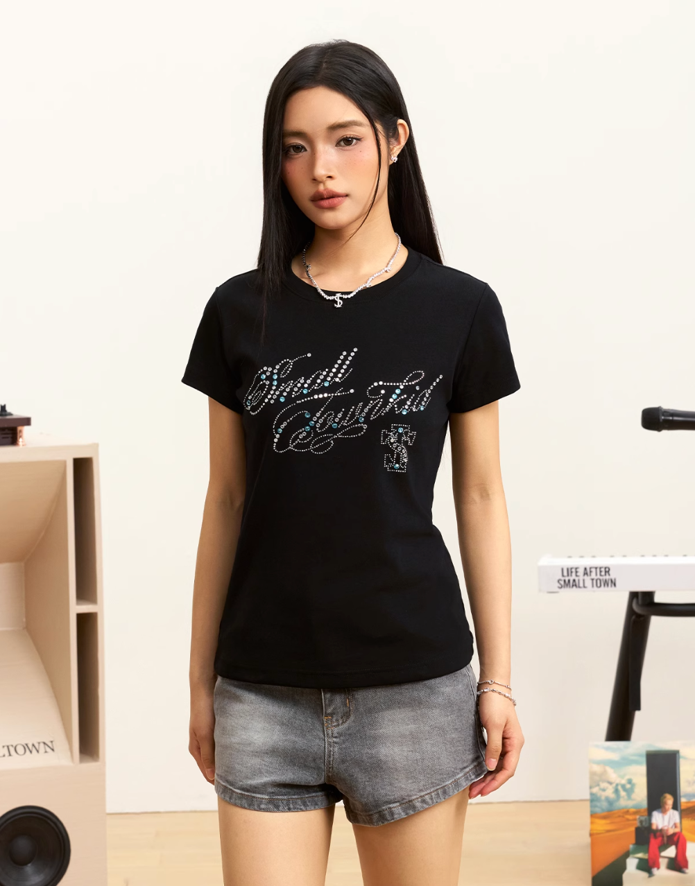 Small Town Kid Rhinestone Jewelry Lettering Slim Fit Tee | Face 3 Face