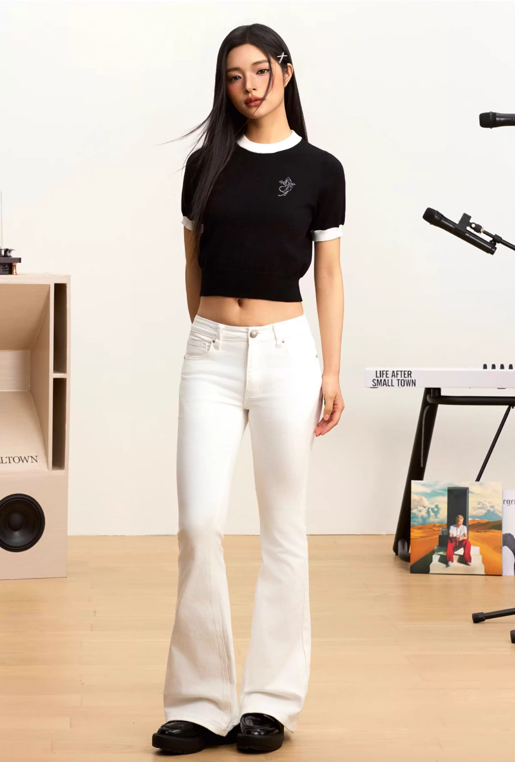 Small Town Kid Contrast Color Knit Slim Fit Cropped Tee | Face 3 Face