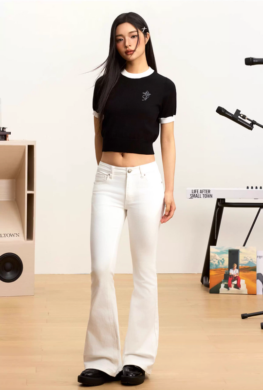 Small Town Kid Contrast Color Knit Slim Fit Cropped Tee | Face 3 Face