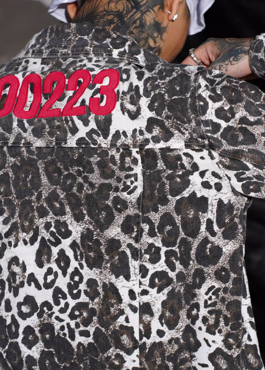 TGFCLUB 223 Leopard Full Print Slim Denim Jacket | Face 3 Face