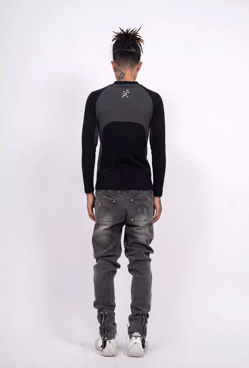 TGFCLUB Slim Fit Logo Print Basic Long Sleeve Tee | Face 3 Face