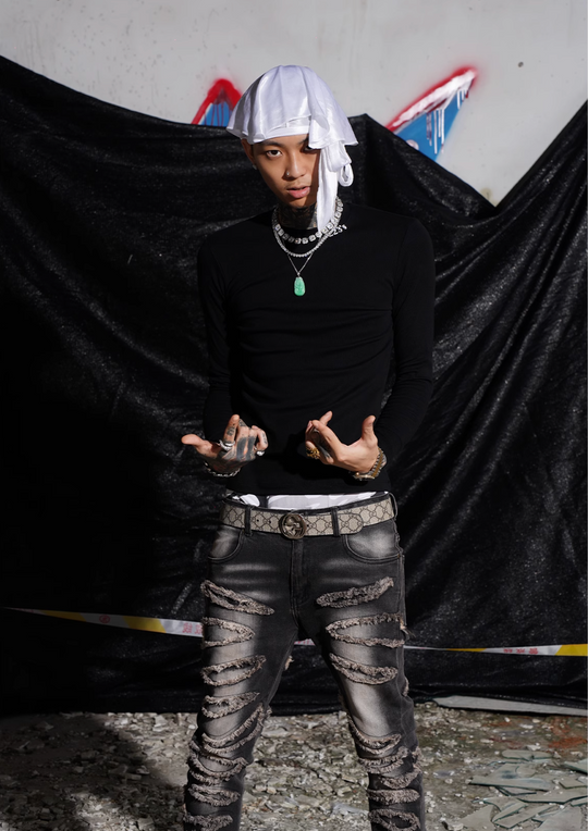 TGFCLUB 223 Neck Embroidered Stretch Slim Long Sleeve Tee | Face 3 Face