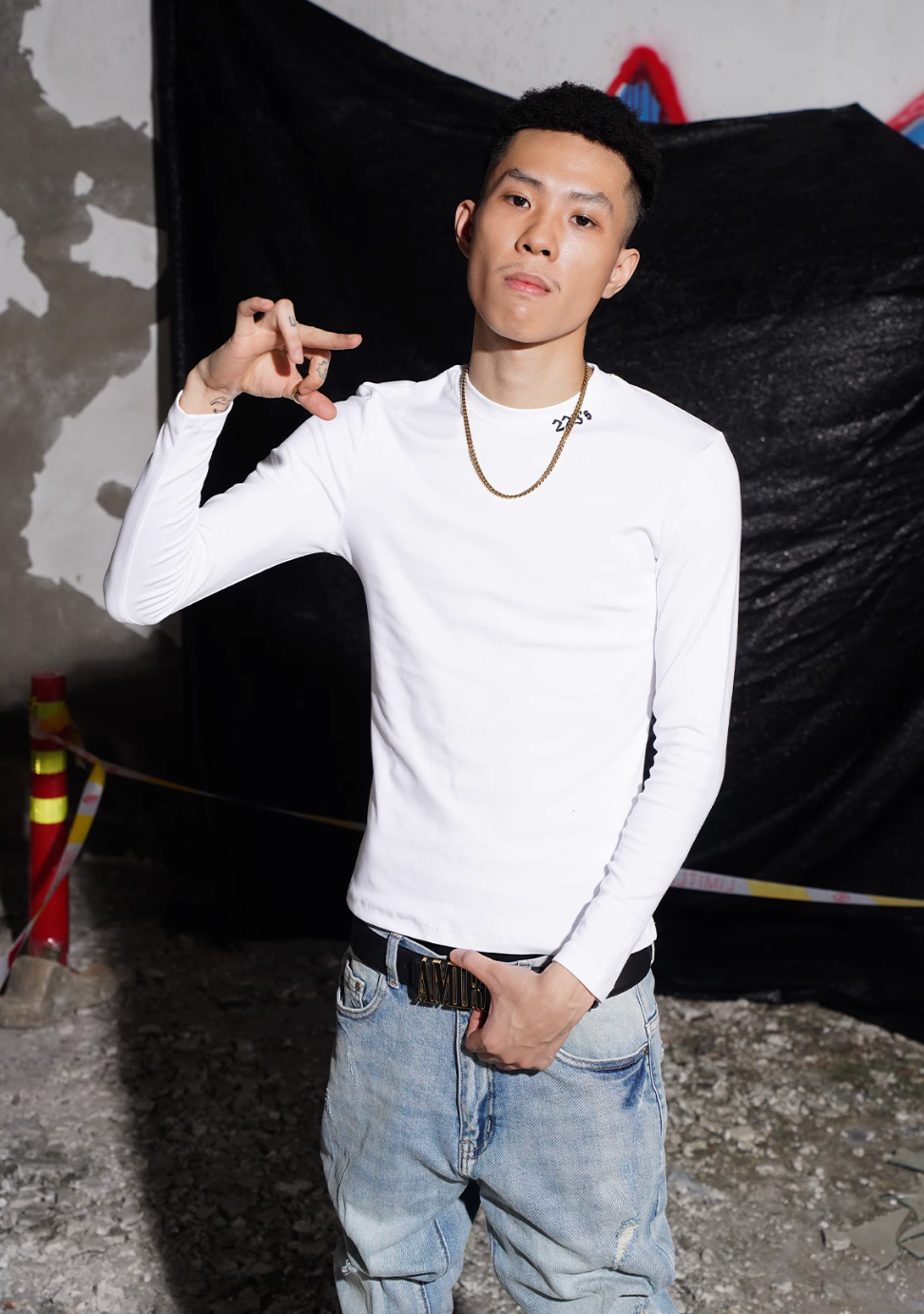 TGFCLUB 223 Neck Embroidered Stretch Slim Long Sleeve Tee | Face 3 Face