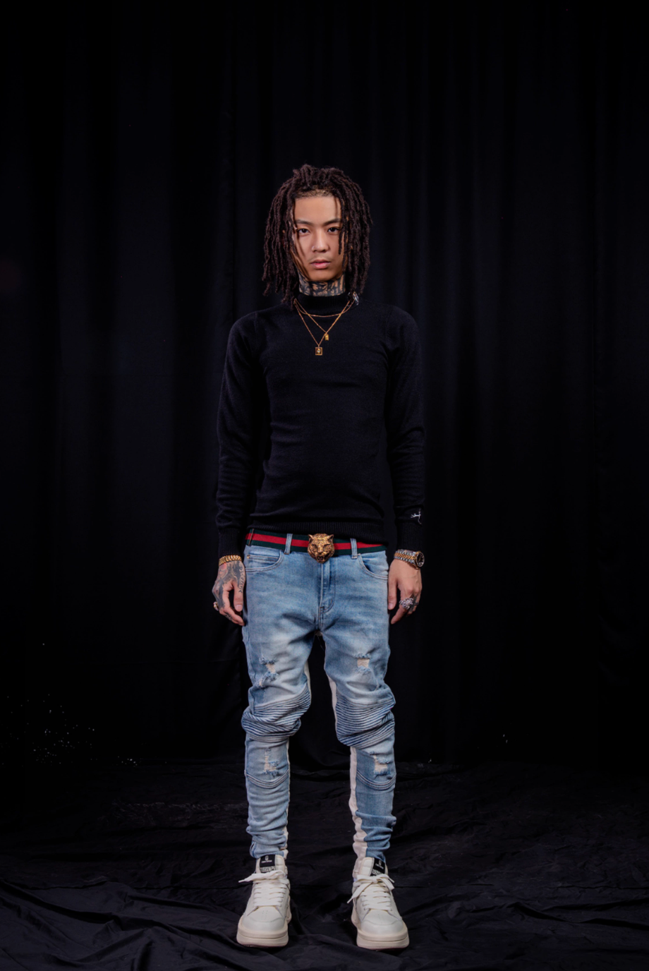 TGFCLUB Embroidered Half Turtleneck Slim Fit Knit Sweater | Face 3 Face