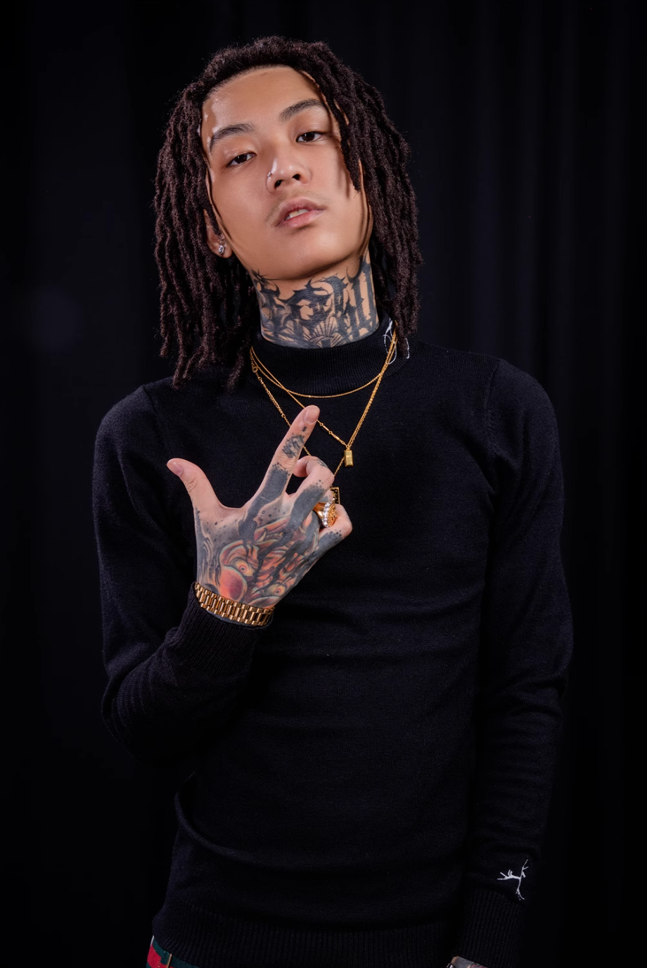 TGFCLUB Embroidered Half Turtleneck Slim Fit Knit Sweater | Face 3 Face