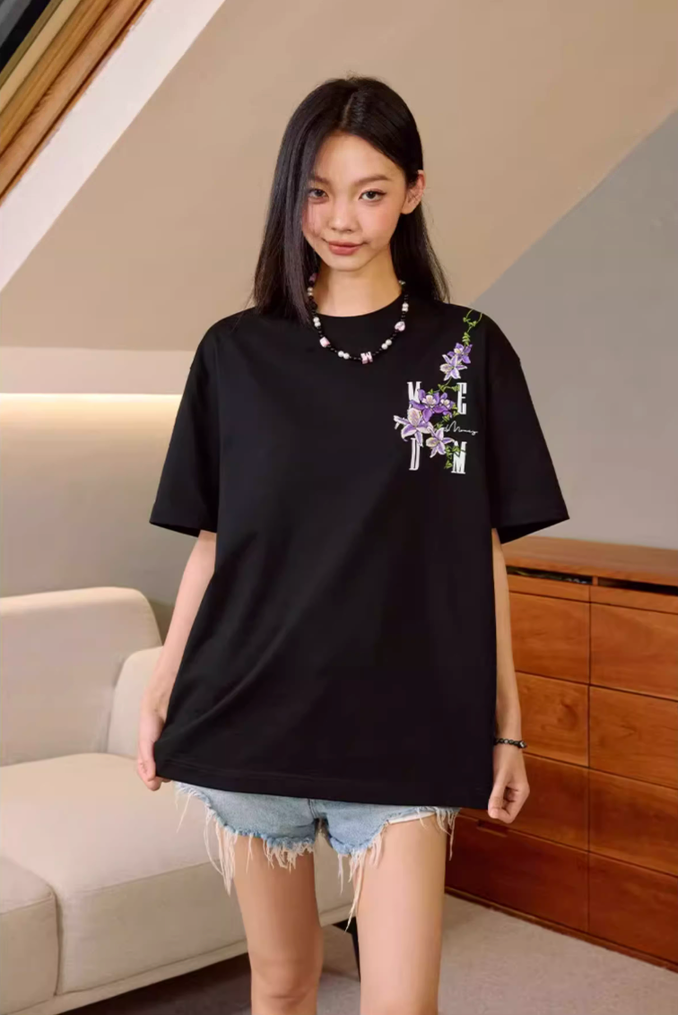 MEDM Vine Flower Embroidered Logo Tee | Face 3 Face