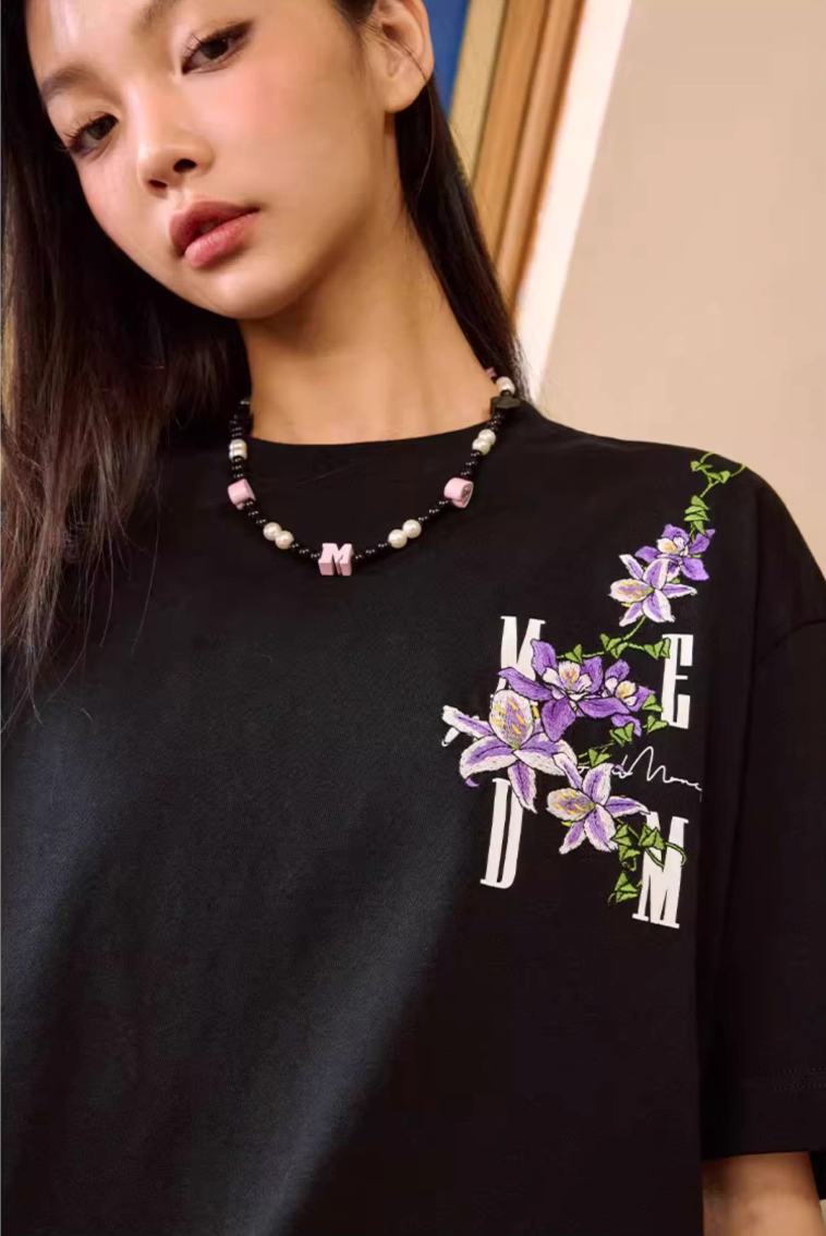 MEDM Vine Flower Embroidered Logo Tee | Face 3 Face
