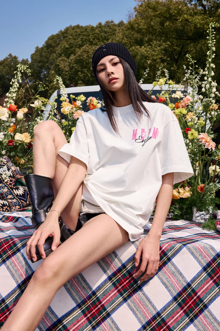 MEDM Contrast Color Logo Print Tee | Face 3 Face